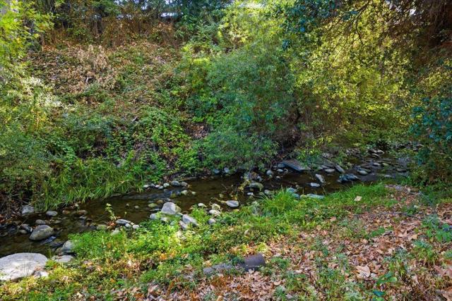 20510 Brookwood Lane, Saratoga CA: https://media.crmls.org/mediaz/3560639f-6924-4dde-b381-322a24c169f7.jpg