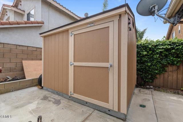 Detail Gallery Image 29 of 36 For 602 Ensign Pl, Oxnard,  CA 93035 - 4 Beds | 2 Baths