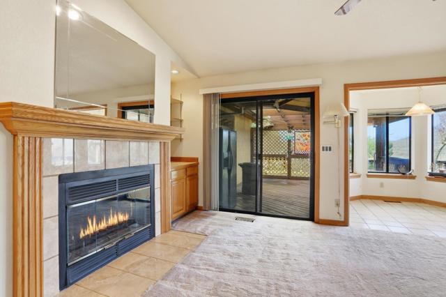 9019 Doubletree Lane,  CA: https://media.crmls.org/mediaz/35628751-e008-4cac-8d48-7fb511354cb6.jpg