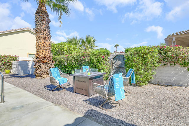 80174 Camino San Mateo, Indio CA: https://media.crmls.org/mediaz/356295d7-0fd5-40d7-85f9-44c633ea3086.jpg