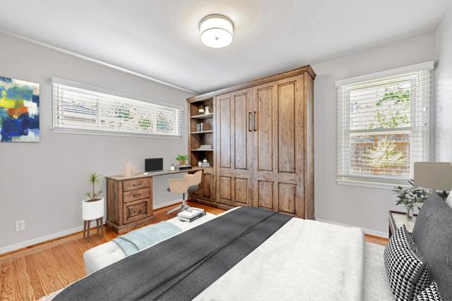 520 Topaz Street, Redwood City CA: https://media.crmls.org/mediaz/356399f3-1764-4e4d-924a-0011f426c450.jpg