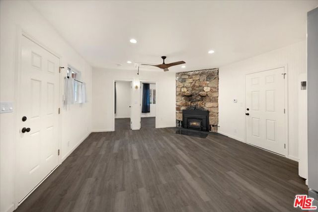 23899 Pioneer Camp Road, Crestline CA: https://media.crmls.org/mediaz/3563f4e6-ba02-453a-86bb-350451c2a7d4.jpg