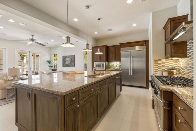 50831 Cereza, La Quinta CA: https://media.crmls.org/mediaz/3564188a-1f90-40dc-9b6b-7703c2093154.jpg