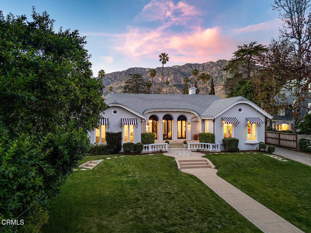 1275 New York Drive