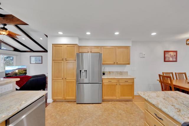 3467 Shawnee Rd, San Diego CA: https://media.crmls.org/mediaz/3564b04b-cdd5-4dbf-a39e-d24e459488bf.jpg