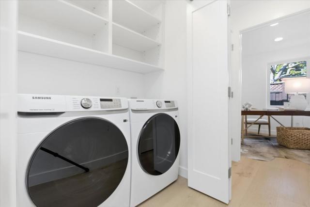 655 Washington Street, Los Altos CA: https://media.crmls.org/mediaz/3565f0ca-a043-4fde-8c09-560abf24a164.jpg