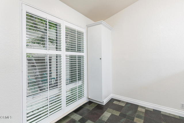 Detail Gallery Image 10 of 21 For 137 N Oak Knoll Ave #2,  Pasadena,  CA 91101 - 1 Beds | 2 Baths