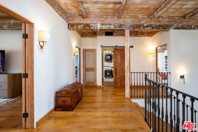 791 Nyes Place, Laguna Beach CA: https://media.crmls.org/mediaz/3567f4f3-ad08-4172-8d6a-877078d2849b.jpg