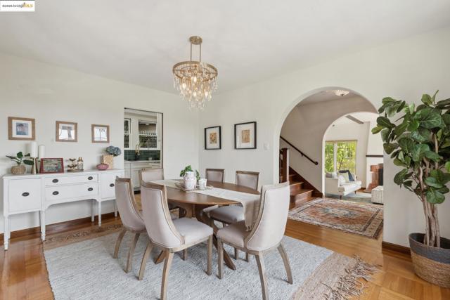 981 Indian Rock Ave, Berkeley CA: https://media.crmls.org/mediaz/3568ce56-a3b4-4eeb-9247-16f50f2b221f.jpg