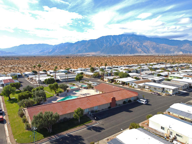 Image 33 of 48 For 14777 Palm Drive  8