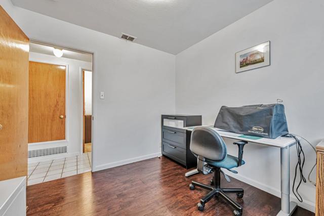 3510 Cabrillo Avenue, Santa Clara CA: https://media.crmls.org/mediaz/356ab476-34f9-4f45-970c-ad284439c1b3.jpg