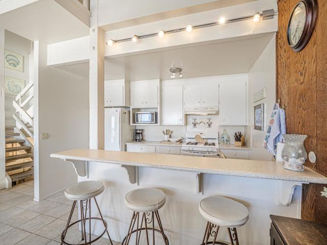 753 The Shoreline, La Selva Beach CA: https://media.crmls.org/mediaz/356b1d7b-4b93-4bc5-b08f-5eb06037eec0.jpg