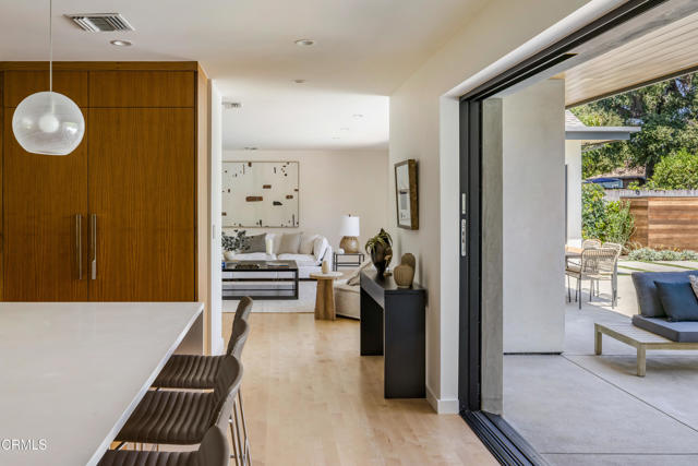 2755 E California Boulevard, Pasadena CA: https://media.crmls.org/mediaz/356ba8d3-be14-46c2-816d-96fa998e2b03.jpg