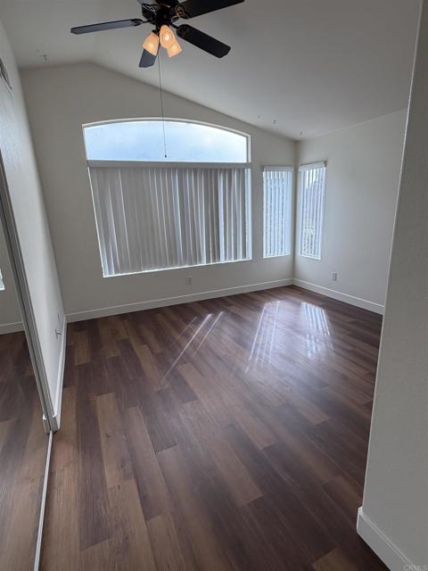 Detail Gallery Image 14 of 31 For 2450 La Costa, Chula Vista,  CA 91915 - 3 Beds | 2/1 Baths