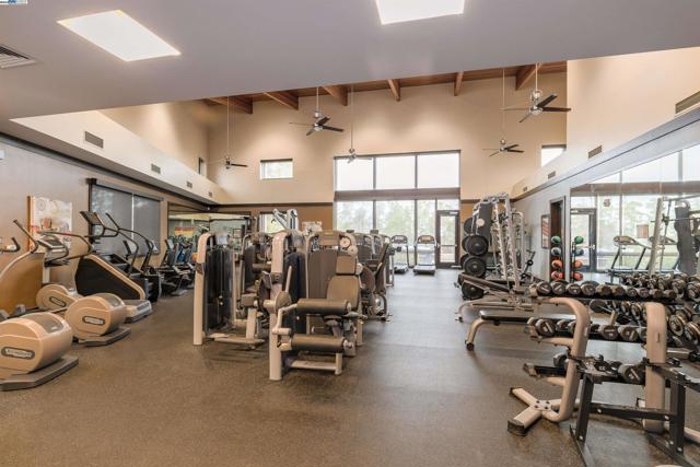 1835 Riesling Cir, Brentwood CA: https://media.crmls.org/mediaz/356c3fd0-c4be-4518-837f-b613de44191b.jpg