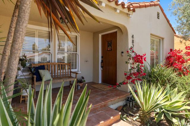 4826 Biona Dr, San Diego CA: https://media.crmls.org/mediaz/356f0fb0-b0f8-43f4-985b-bf2fc996b11d.jpg