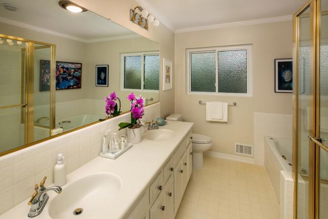 252 Raymundo Drive, Woodside CA: https://media.crmls.org/mediaz/356f7715-cd6c-4fe1-91ff-dda615ae453c.jpg