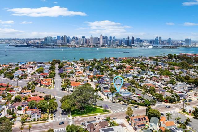 260 H Avenue, Coronado CA: https://media.crmls.org/mediaz/356fcefe-5543-4938-b099-0e2625e3a5fb.jpg