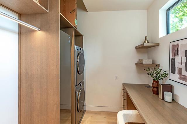 26896 Alejandro Drive, Los Altos Hills CA: https://media.crmls.org/mediaz/35710c52-14b6-46bb-b10d-d675fe81a8a8.jpg