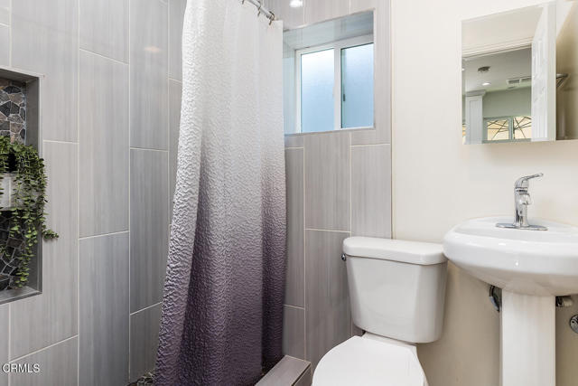 Detail Gallery Image 45 of 46 For 2285 Moss Ave, Los Angeles,  CA 90065 - 2 Beds | 3 Baths