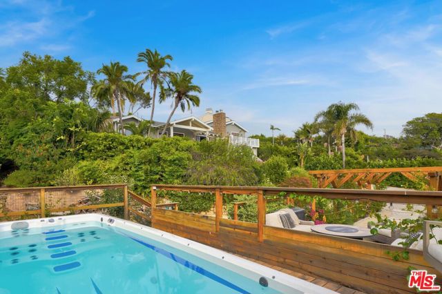 30119 Harvester Road, Malibu CA: https://media.crmls.org/mediaz/3572d5f9-a7d6-4a17-bab4-1b0e09d6c3a5.jpg