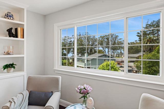 330 Avenue Portola, El Granada CA: https://media.crmls.org/mediaz/357382dd-87b1-4140-8cfa-faedae52e9e4.jpg