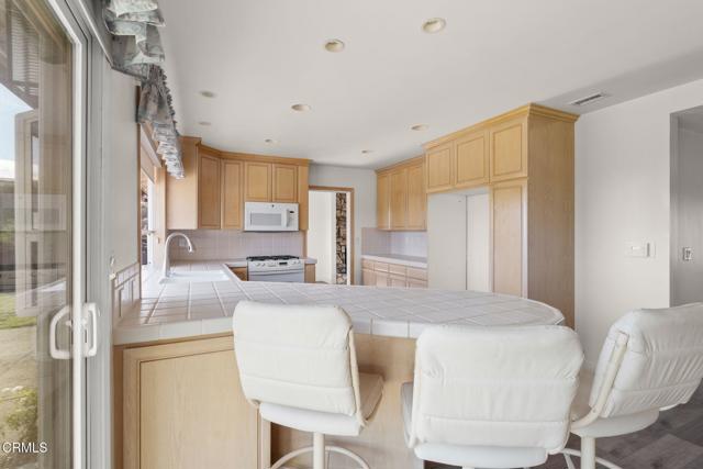 Detail Gallery Image 20 of 56 For 1020 via Cielito, Ventura,  CA 93003 - 4 Beds | 3 Baths