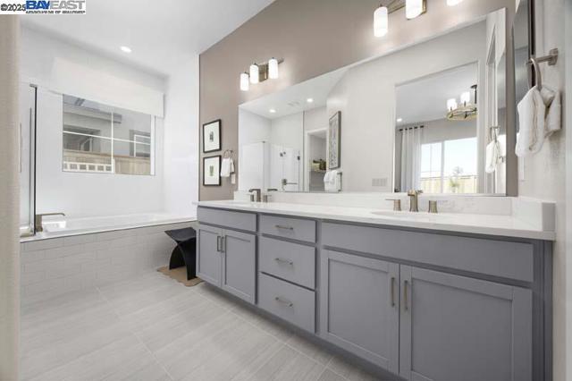 527 E Fiorino Street, Mountain House CA: https://media.crmls.org/mediaz/35749189-383f-462d-b4c2-37a4b559c24c.jpg