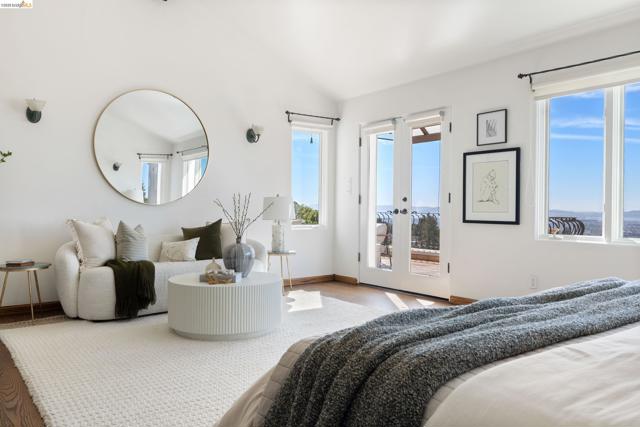 Image 40 of 60 For 4951 Proctor Ave