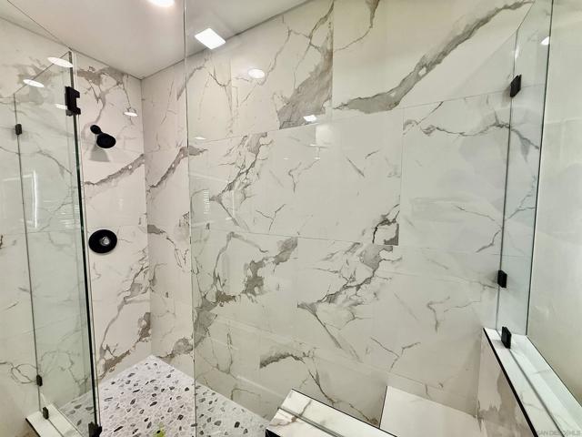 370 Rosecrans St, San Diego CA: https://media.crmls.org/mediaz/35753bcf-b81f-498a-b726-2553c0c30f5a.jpg