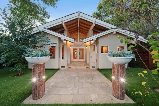 148 Kingsley Avenue, Palo Alto CA: https://media.crmls.org/mediaz/35759ed1-cf5a-4e70-942c-13a853951410.jpg