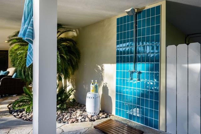 73484 Goldflower Street, Palm Desert CA: https://media.crmls.org/mediaz/35780c04-0cb9-43df-bcd8-6c827ec20506.jpg