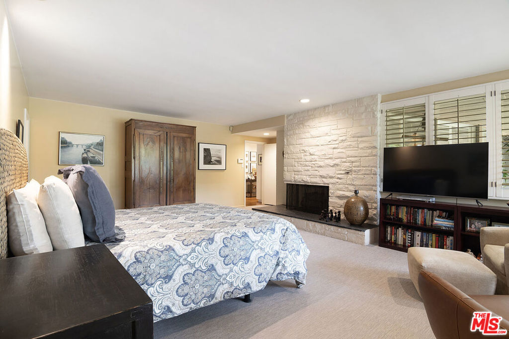 MLS #25605825 image #14