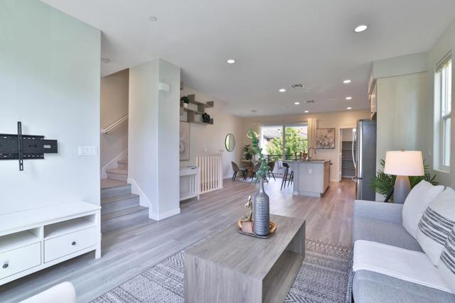 825 Garden Street, Milpitas CA: https://media.crmls.org/mediaz/357b689d-f176-4047-be83-250e20448eee.jpg