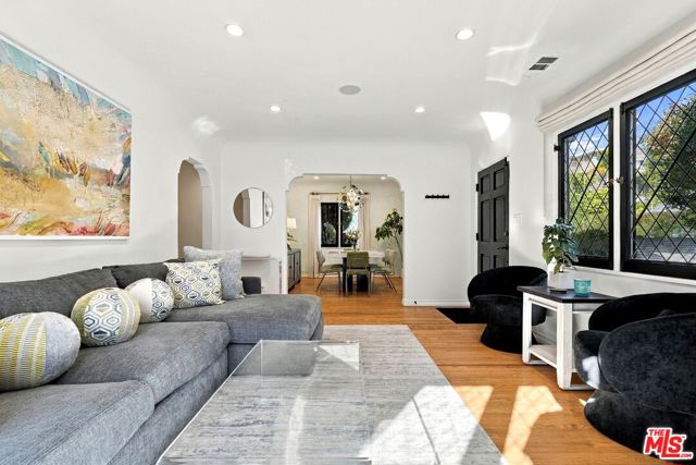 8266 Clinton Street photo 6