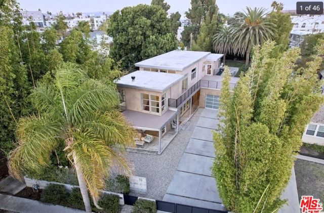 4430 Lindblade Drive, Los Angeles CA: https://media.crmls.org/mediaz/357cb144-2fce-4b20-aea7-6e6b44738ec9.jpg
