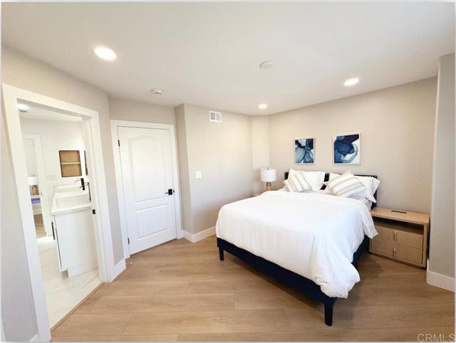 Detail Gallery Image 39 of 51 For 2030 San Remo Dr, Oceanside,  CA 92056 - 4 Beds | 3 Baths