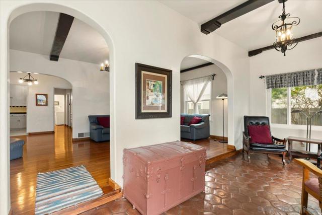 724 Ormond, San Diego CA: https://media.crmls.org/mediaz/357e52c2-21b1-4c23-b31f-542cf6b50465.jpg