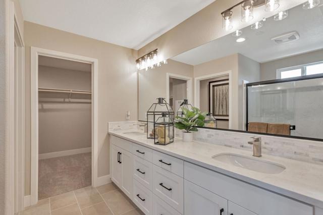1153 Coyote Peak Way, Hollister CA: https://media.crmls.org/mediaz/357eae85-a760-4c32-8d6e-1904ea86a879.jpg