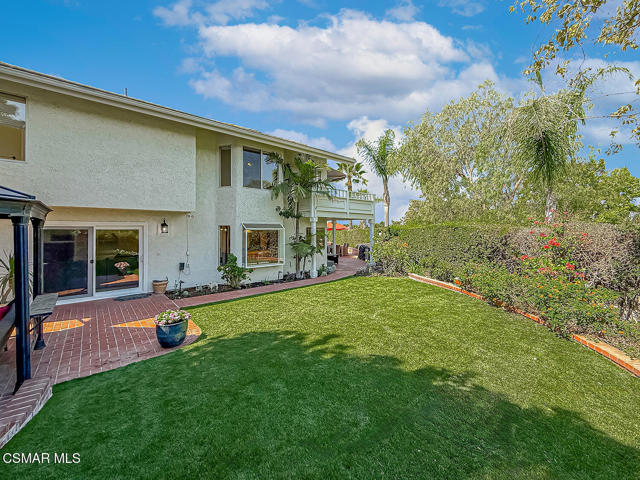 2848 Bayham Cir, Thousand Oaks CA: https://media.crmls.org/mediaz/357f1809-219c-434c-8c93-2b26a5ea52da.jpg