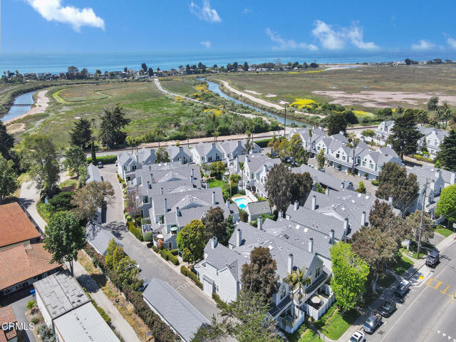 Detail Gallery Image 23 of 28 For 4525 Carpinteria Ave #C,  Carpinteria,  CA 93013 - 2 Beds | 2/1 Baths