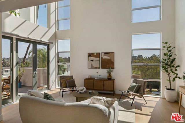 MLS #25609957 image #21