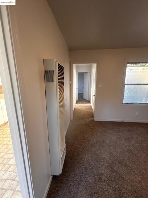 869 Lassen St, Richmond CA: https://media.crmls.org/mediaz/35813007-5f26-4563-9a9b-f7787dd2d8b8.jpg