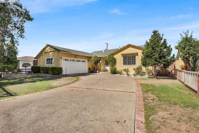 Image 42 of 46 For 951 Homestead Rd