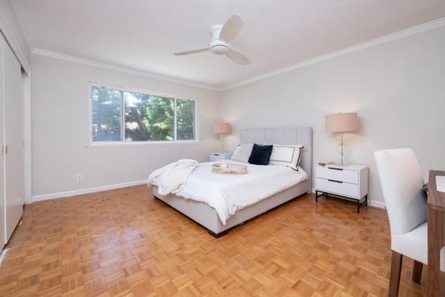 2721 Comstock Circle, Belmont CA: https://media.crmls.org/mediaz/358188a2-45b9-46e4-8261-abb70114f422.jpg