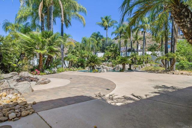 Detail Gallery Image 50 of 72 For 3156 Willow Creek Pl, Escondido,  CA 92027 - 5 Beds | 4 Baths