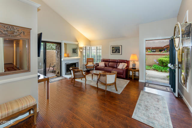 Detail Gallery Image 4 of 19 For 3762 via Pacifica Walk, Oxnard,  CA 93035 - 2 Beds | 2 Baths