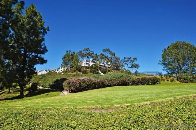 10885 Scripps Ranch Blvd, San Diego CA: https://media.crmls.org/mediaz/35836998-6faa-4f99-b924-fb7d90232e7a.jpg
