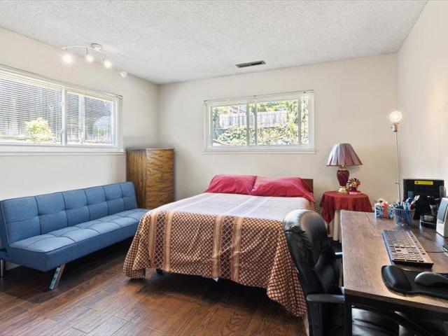 74 Meadow Terrace, Watsonville CA: https://media.crmls.org/mediaz/3583a6af-a138-473d-9a7f-08207b28b869.jpg