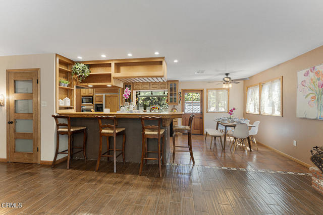 Detail Gallery Image 13 of 38 For 1100 Leonard Ave, Pasadena,  CA 91107 - 3 Beds | 3 Baths